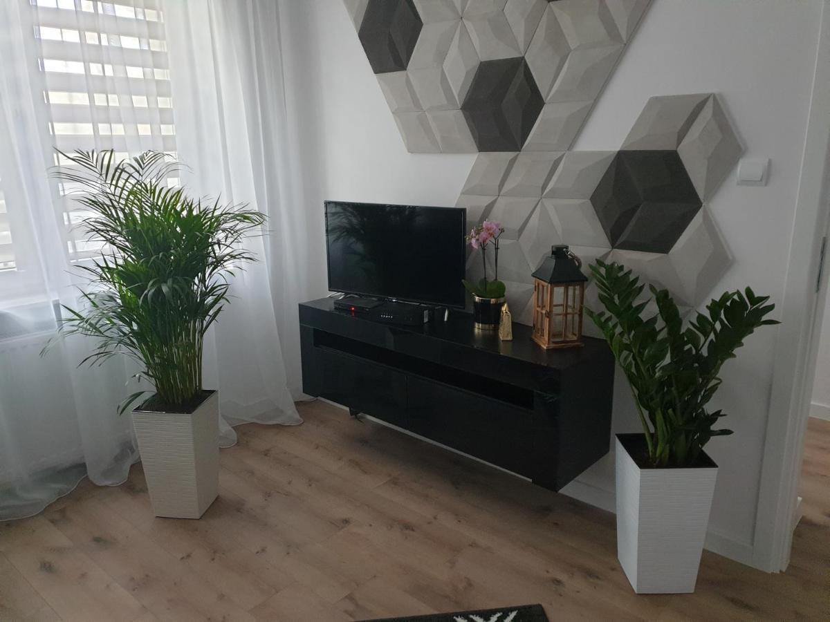 Apartament W Centrum Ilawa Exterior photo